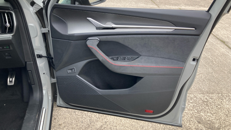 Skoda Kodiaq 2.0 TSI vRS 4X4 5dr DSG [7 Seat] Petrol Estate